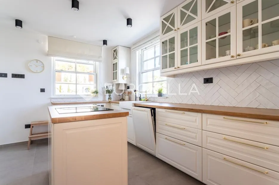 rogoznica, ražanj, novogradnja, prekrasna kuća s bazenom i pogledom na more, 433,44 m² - slika 8