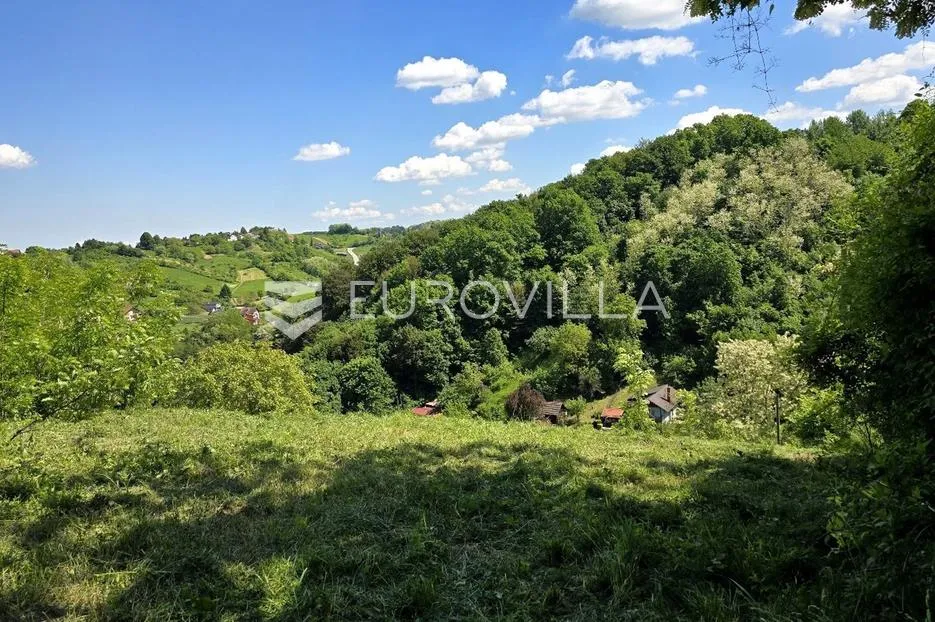 samobor, kladje, građevinsko zemljište 1332 m² - slika 1