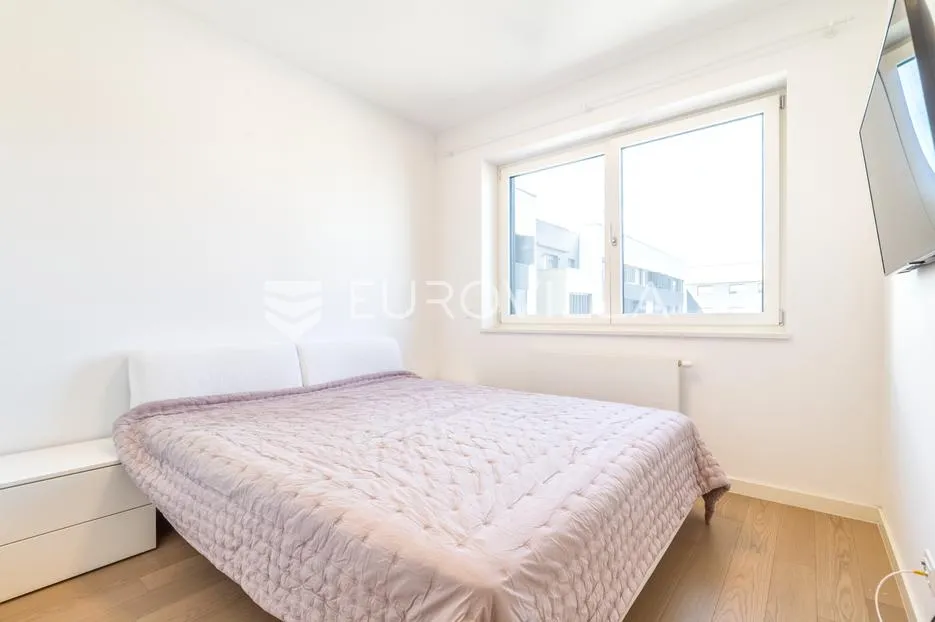 zagreb, heinzelova vmd, trosoban stan, nkp 82 m2 + garaža + gpm - slika 7