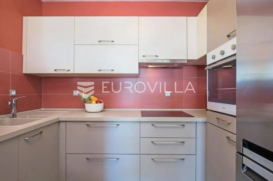istra, fažana, villa sa bazenom i direktnim pogledom na fažanu i brijune - slika 22