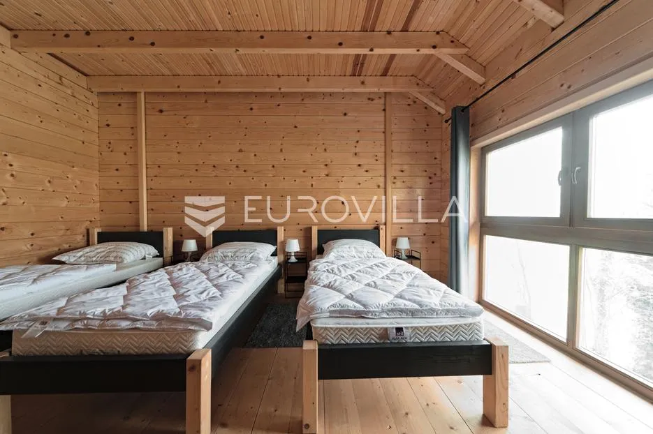 baranja, poslovni kompleks od 6 kuća za najam na 16.000 m² površine - slika 12