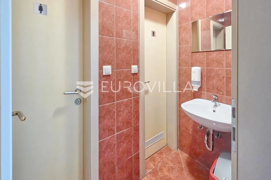 zelina, odlična poslovna zgrada/hala od 520 m² na zemljištu od 4500 m² - slika 12