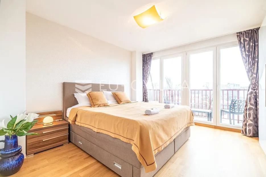 zagreb, cvjetno naselje, veslačka ulica prekrasan trosoban stan 72 m² - slika 4