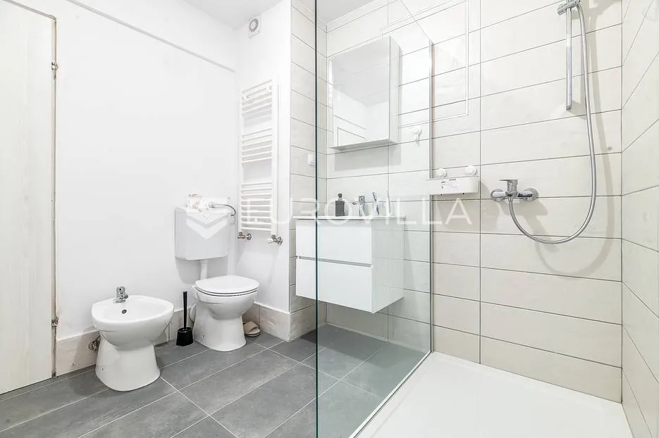 zagreb, šestine, atraktivan trosoban stan 98 m² - slika 5