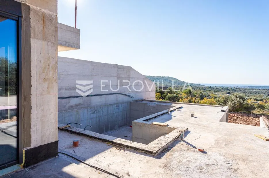 primošten, trojna vila s prekrasnim pogledom na more - slika 6