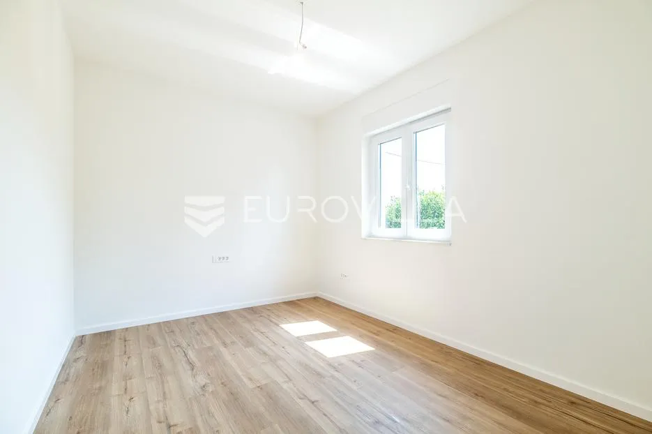 velika gorica, novogradnja, poslovni prostor, ured, 4 parking mjesta, 90 m² - slika 5