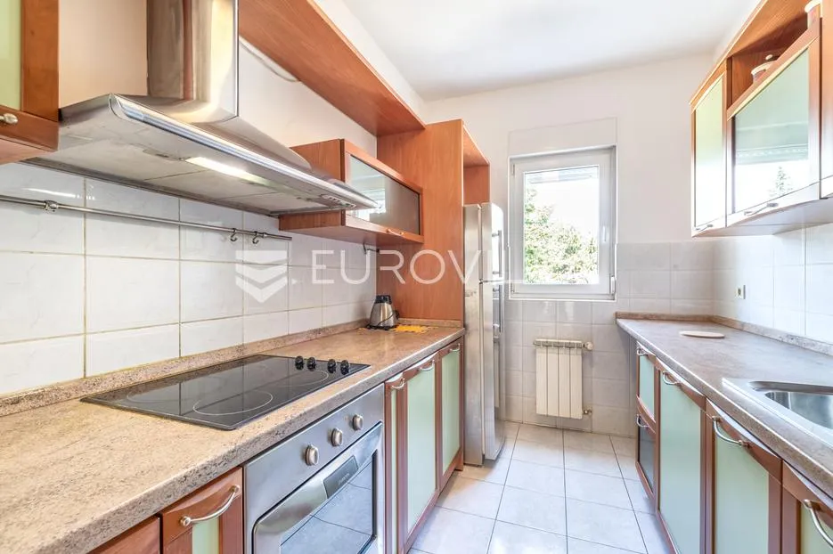 zagreb, bukovac, komforan trosoban stan neto korisne površine 96 m² garaža - slika 7