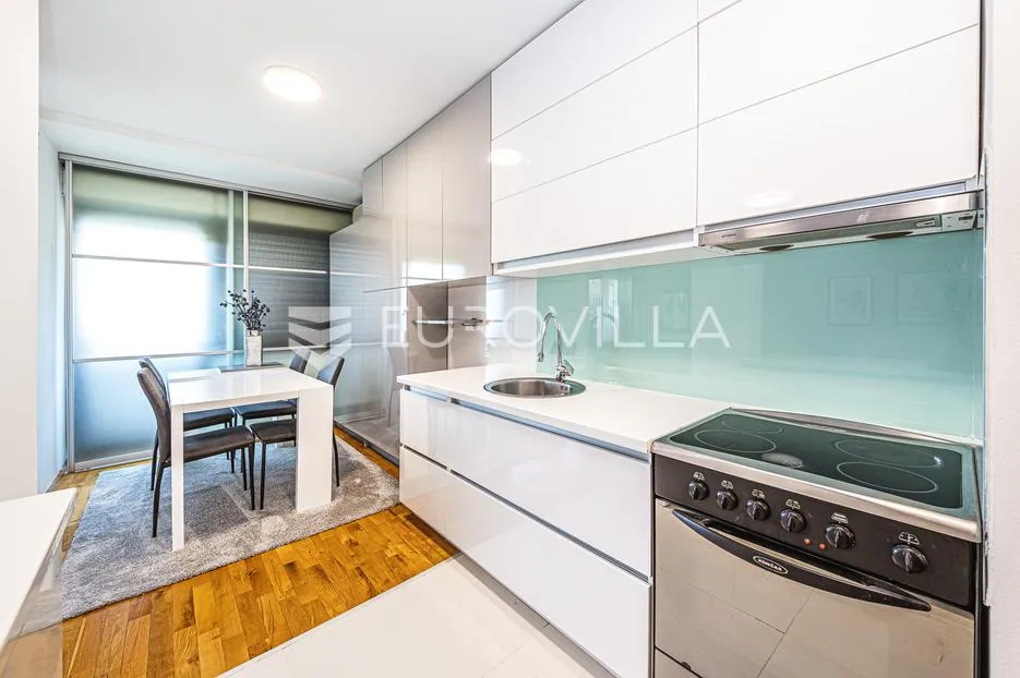 zagreb, jarun, dvosoban stan s loggiom, 64 m² - slika 7