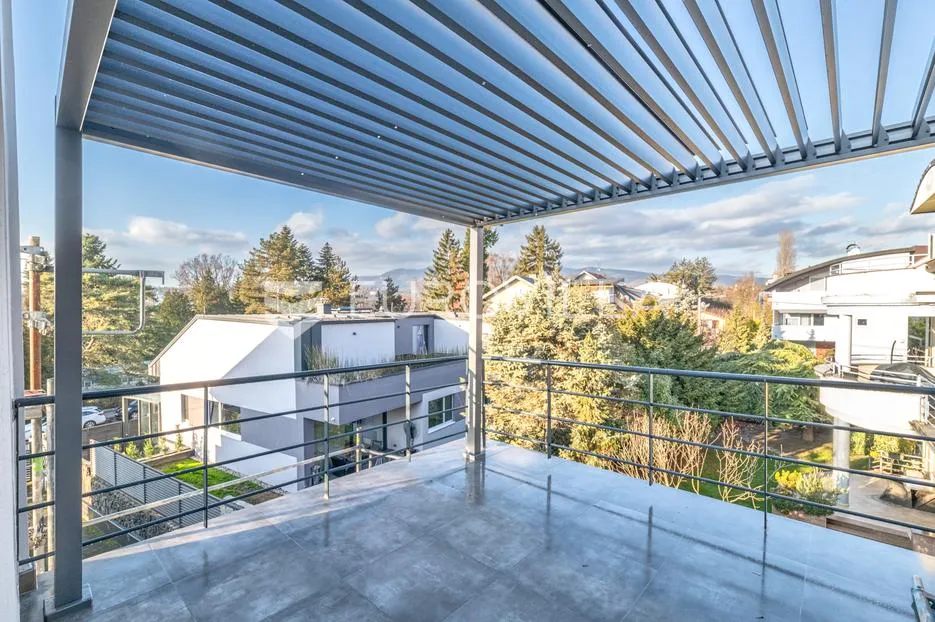 šalata najam komforan potpuno renoviran trosoban stan 140 m² - slika 12