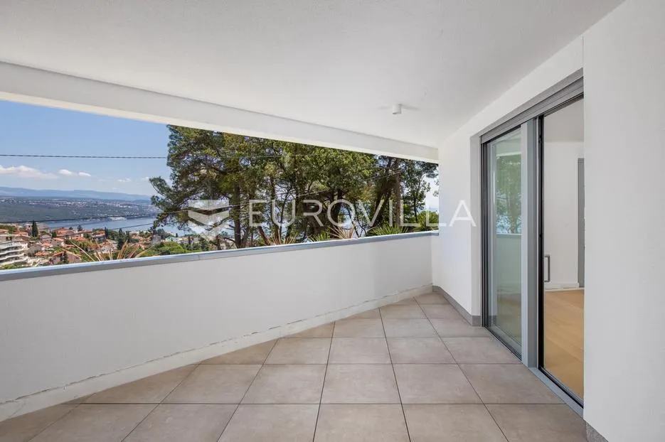 opatija, centar, dvosoban stan u novogradnji nkp 102 m2 - slika 14