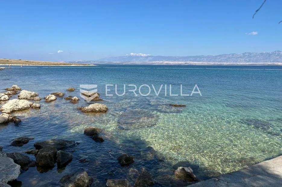 zadar, vir dvojna kuća sa šest apartmana prvi red do mora, površine 228 m² - slika 15