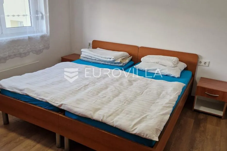saborsko, lička jesenica, kuća 280 m², mirna lokacija - slika 5