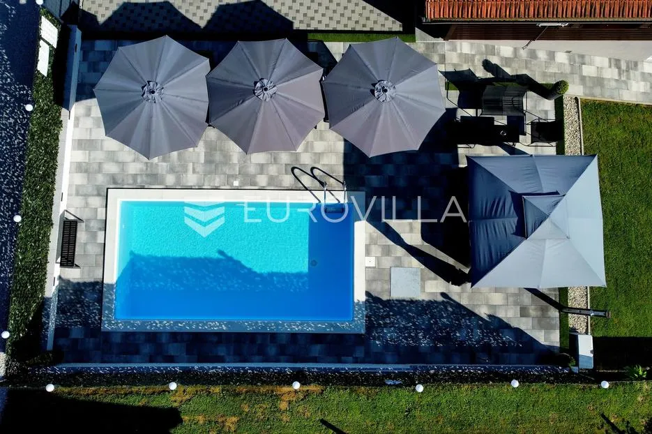 veliko trgovišće, prekrasna kuća za odmor 100 m2 s bazenom - slika 23