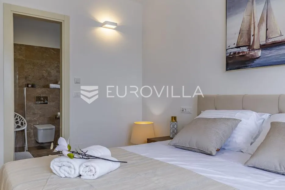 istra, rovinj, moderan stan 88 m² s dvije spavaće sobe s garažom i parkingom, pogled more - slika 9