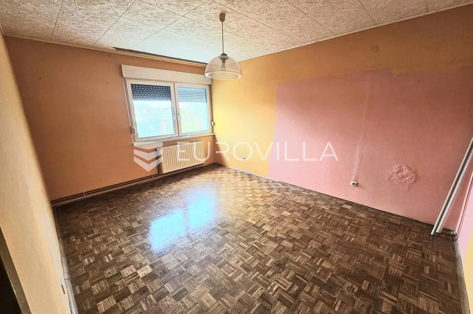 osijek, jug 2, trosoban stan na 2. katu, 49.8 m², obnovljena fasada - slika 2