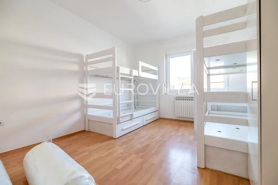 zagreb, trešnjevka, kastavska ulica dvije stambene zgrade sa 6 stambenih cijelina ukupno 460 m² - slika 12