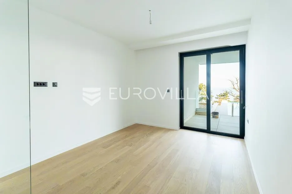 opatija, dvoetažni, četverosobni stan s pogledom na cijeli kvarner, 212,71 m² - slika 16