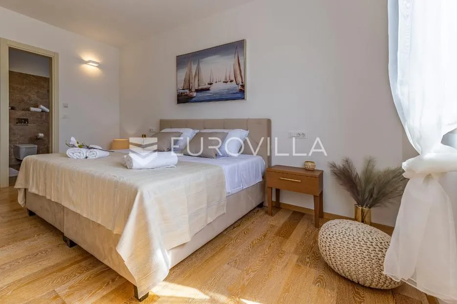 istra, rovinj, moderan stan 88 m² s dvije spavaće sobe s garažom i parkingom, pogled more - slika 5