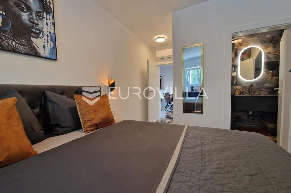 vir, moderan apartman s dvije spavaće sobe, terasom, vrtom i 2 parkirna mjesta, centar - slika 6