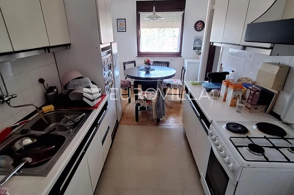 karlovac, novi centar, stan 58,50 m², odlična lokacija - slika 5