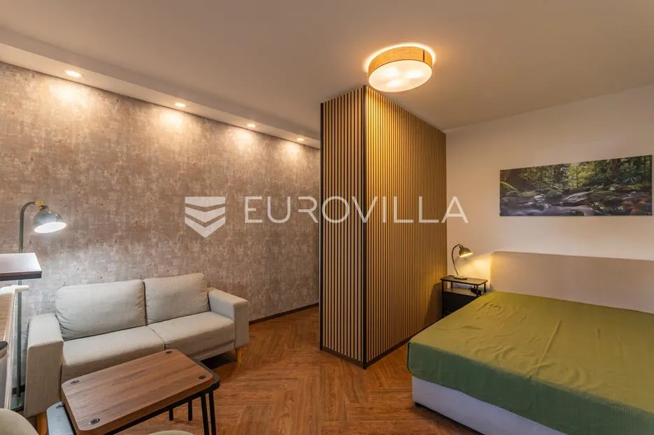 varaždin, centar, uređen stan površine 30,85 m² - slika 2