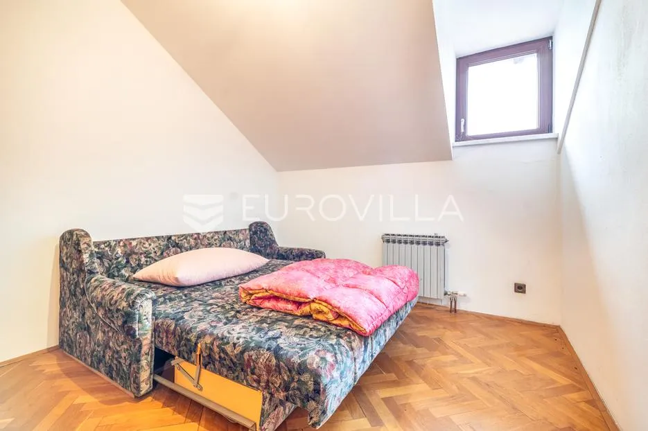 zagreb, granešina, stambeno, poslovna kuća s okućnicom, 377 m² - slika 17