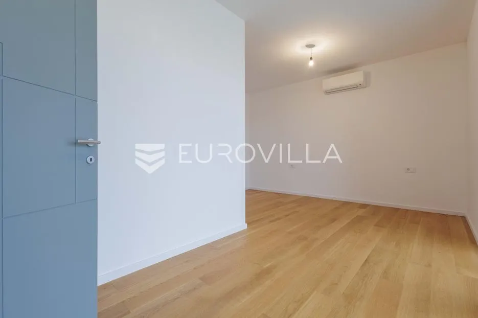 istra, pomer, unikatna, moderna villa 20 m od mora 322 m² - slika 4