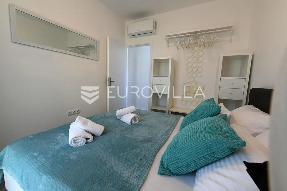pag, stara novalja, dvojna vila s bazenom na top lokaciji - slika 12