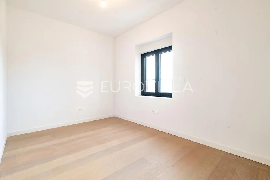 zagreb, pantovčak, luksuzan trosoban stan 72 m², novogradnja - slika 4