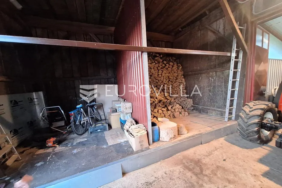 netretić, jarče polje, kuća 250 m², 200 m do rijeke kupe - slika 10