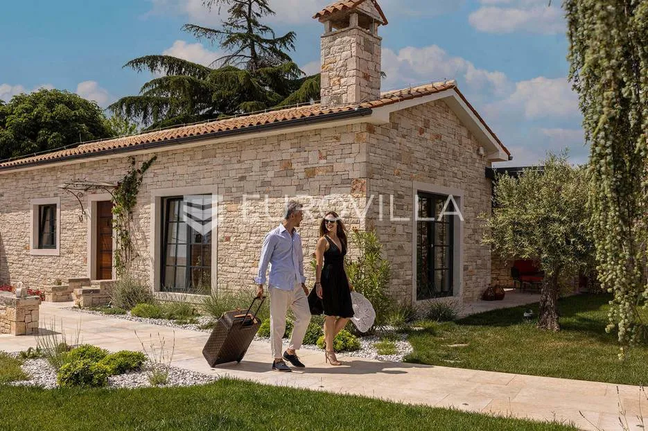 istra, kanfanar, komplex prekrasnih kamenih kuća 1561 m2 na velikoj okućnici - slika 44