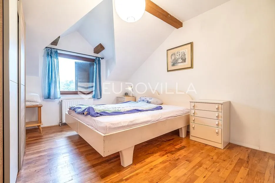zagreb, maksimir, obiteljska kuća s vrtom, 180 m² garaža parking, najam - slika 8