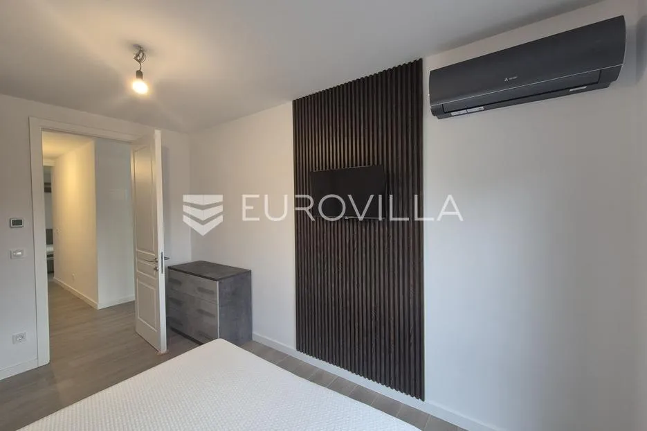 istra, poreč, dvosoban stan na 300m od mora - slika 6