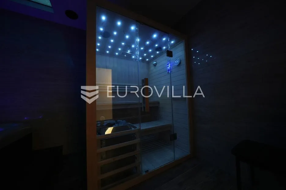 zadar, bili brig luksuzno opremljen trosobni i jednosobni stan s teretanom i spa centrom 241 m² - slika 57