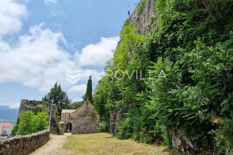 imotski,, podbablje, građevinsko zemljište površine 1.017 m². - slika 5