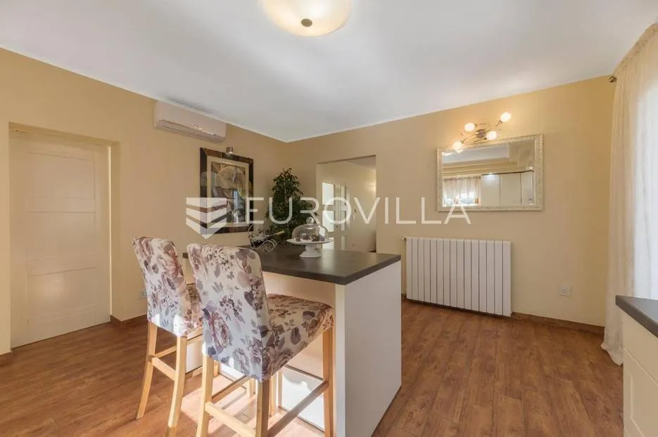 vodnjan, villa na mirnoj lokaciji s bazenom i vrtom - slika 22