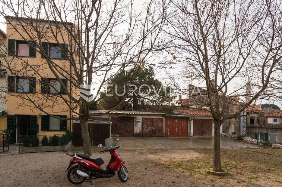 istra, rovinj, predivna kuća od 75 m² u centru grada s pogledom na more - slika 29