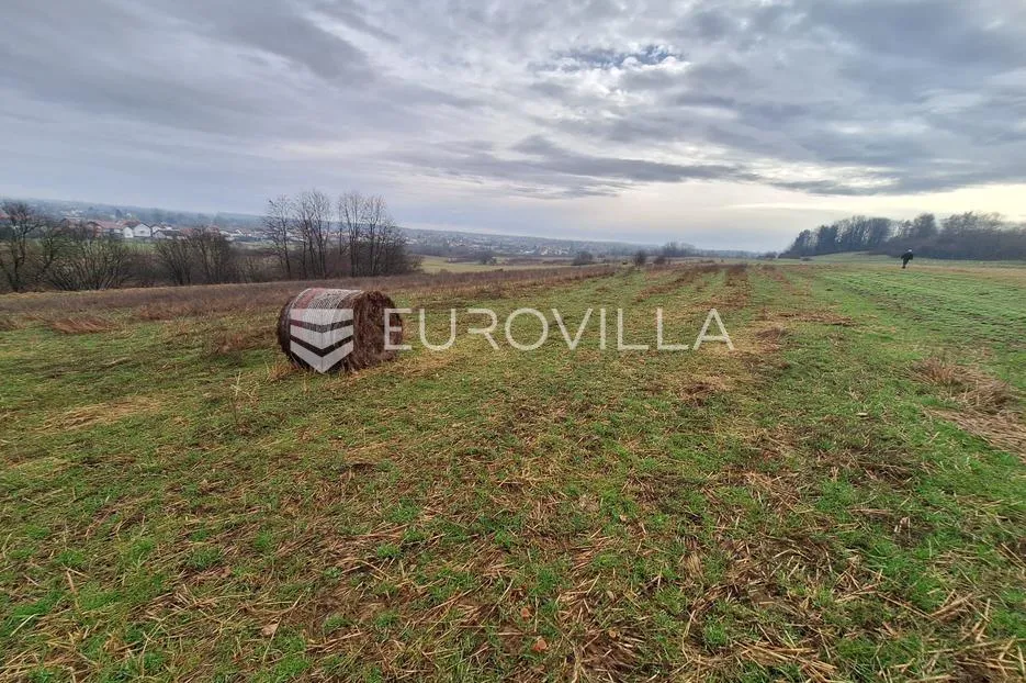 karlovac, mala švarča, građevinsko zemljište 1500 m², s prekrasnim pogledom - slika 3