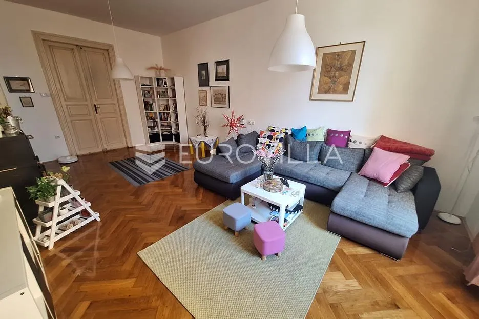 karlovac, centar, stan 231 m², odlična lokacija - slika 2