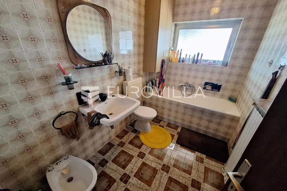ozalj, kuća 365 m² s gospodarskom zgradom i poslovnim prostorom - slika 9