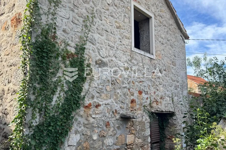 hvar, dol, autentična kamena kuća u mirnom i lijepom mjestu - slika 6