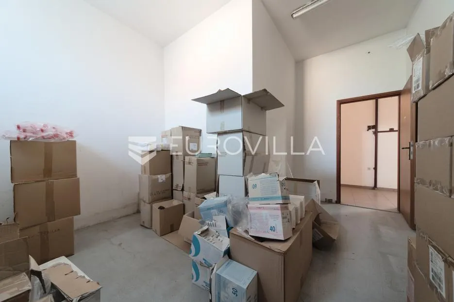 osijek, retfala, prodajemo skladište površine 410 m² - slika 16