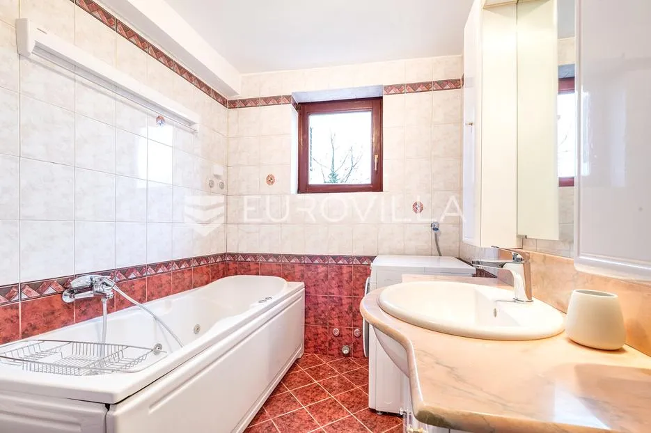 zagreb, trnje, funkcionalan trosoban stan 75 m² s parkingom - slika 6