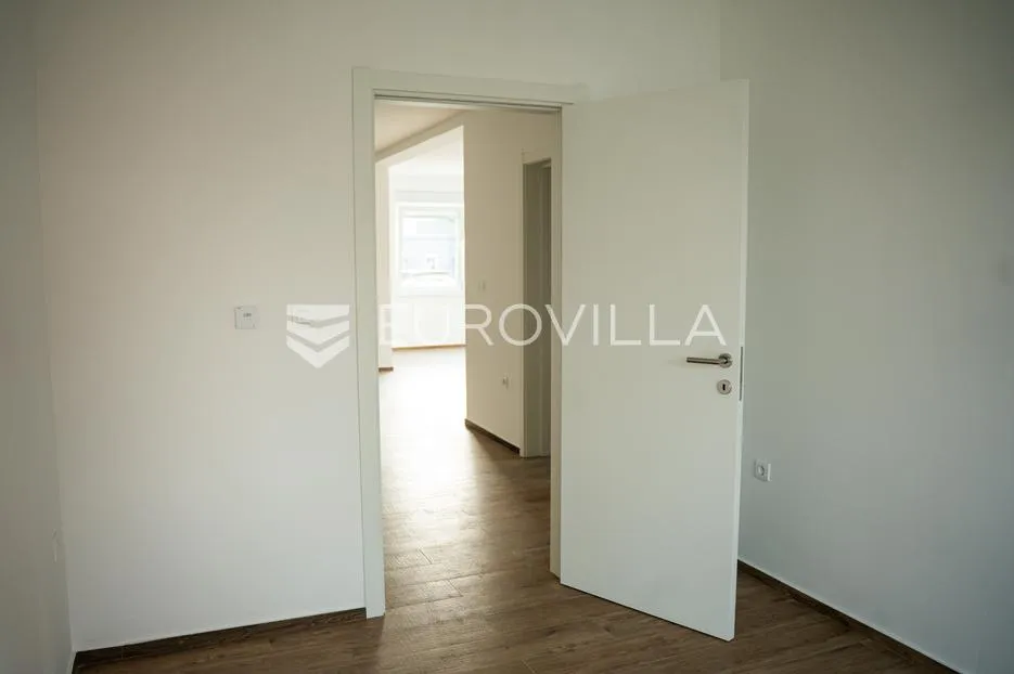 vukovar mitnica novogradnja, trosoban stan 73,12 m² u prizemlju s lođom i parkingom - slika 9
