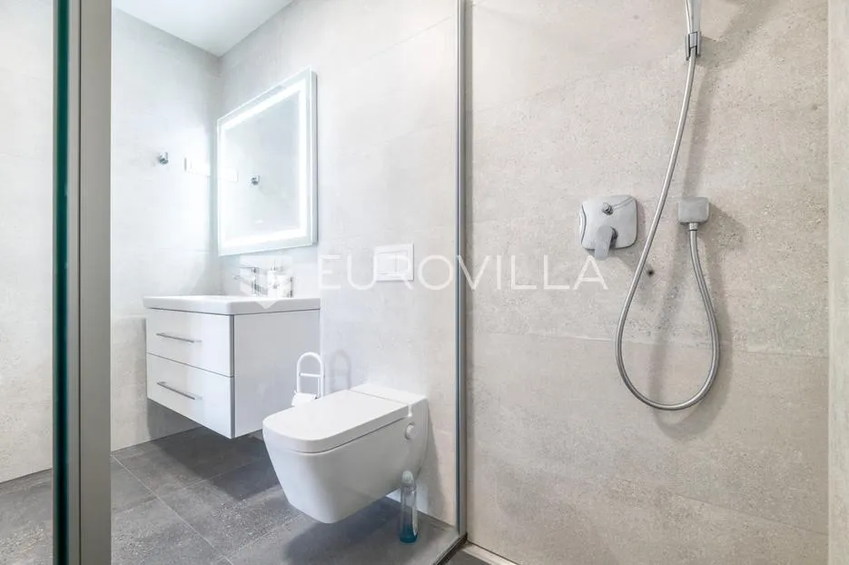 zagreb, ravnice, atraktivan trosoban stan 123 m² - slika 5