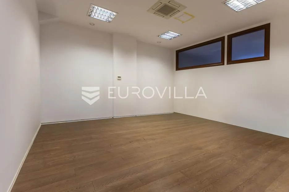 slavonski brod, poslovni prostor 250,14 m² centar - slika 8