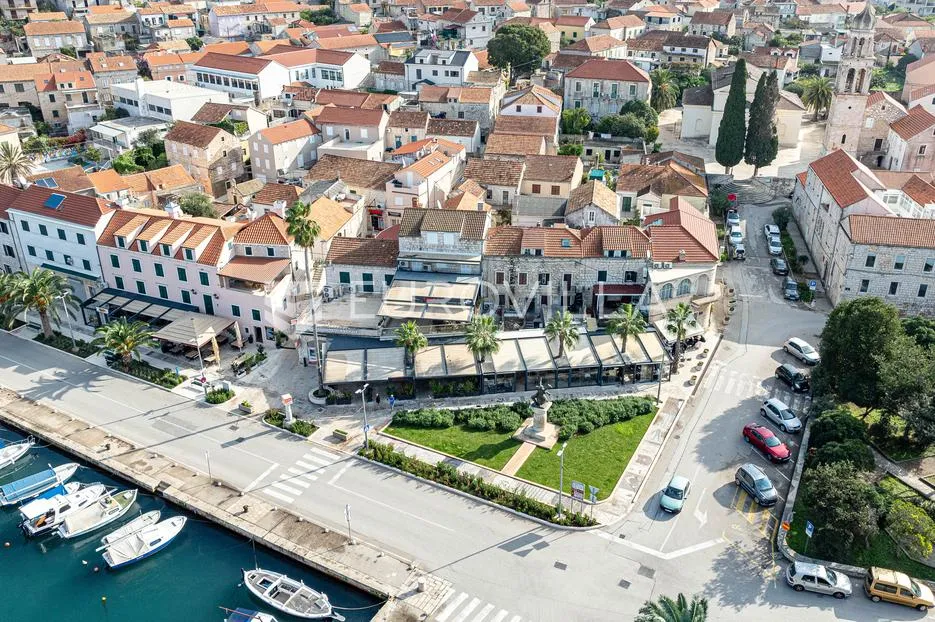 otok korčula, poslovno, stambena kamena zgrada - slika 3