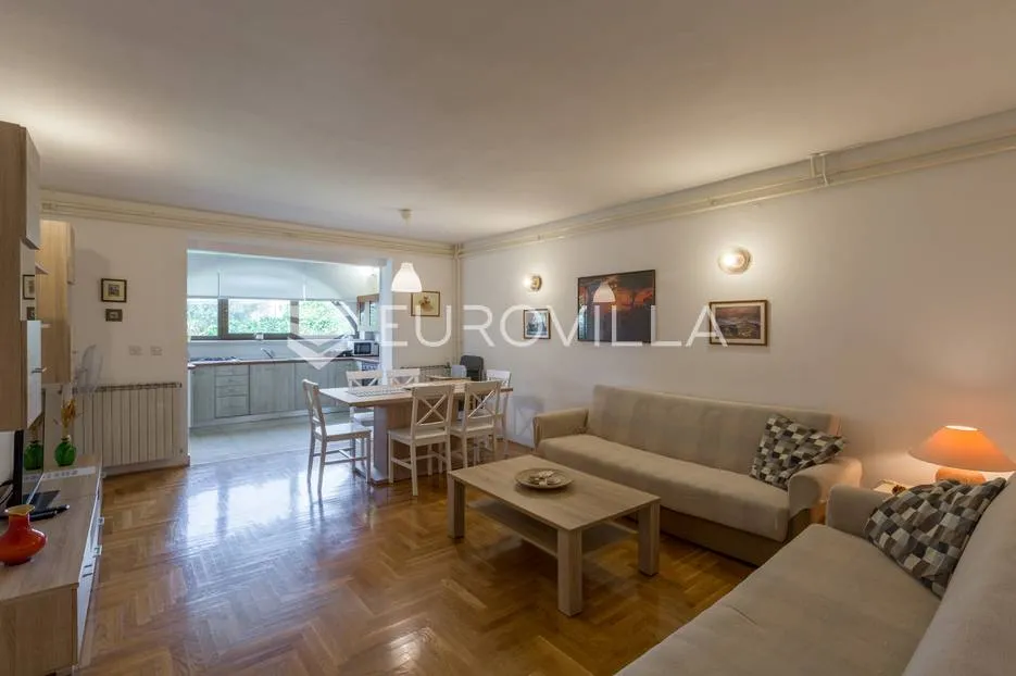 štinjan, prekrasna kuća u nizu s vrtom i pogledom more 300 m² - slika 67