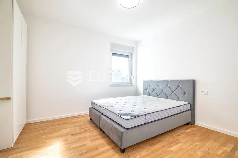 zagreb podsused dvosoban stan 65 m² s parkirnim mjestom i vrtom - slika 3