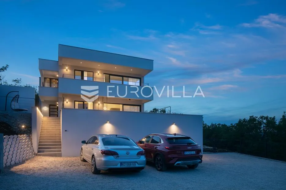 istra, okolica labina, prekrasna villa očaravajućeg pogleda na kvarner - slika 29